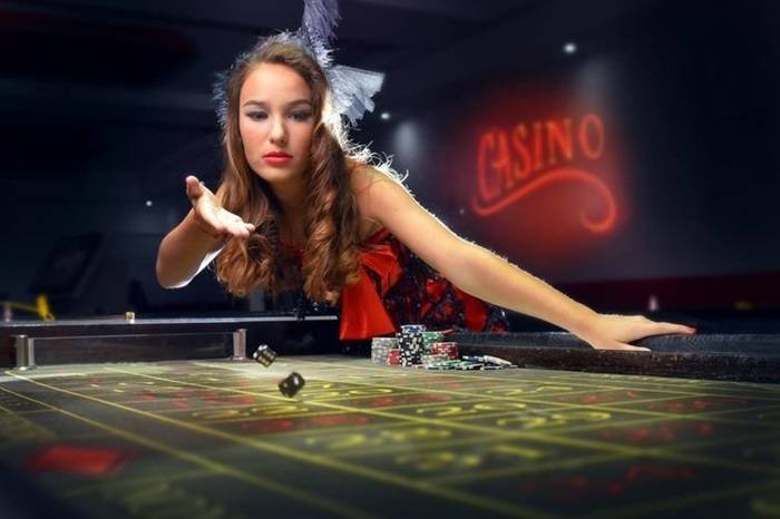 Push Gaming slot interface on login wetogel showing Gate of Olympus game with reel display and bonus features